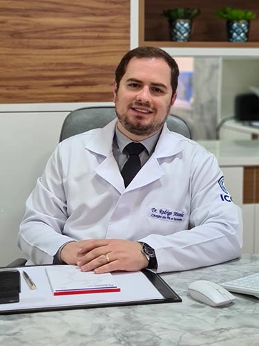 Dr. Rodrigo Miranda - Centro M&eacute;dico Jardins - Ortopedista e Traumatologista em Vit&oacute;ria - ES