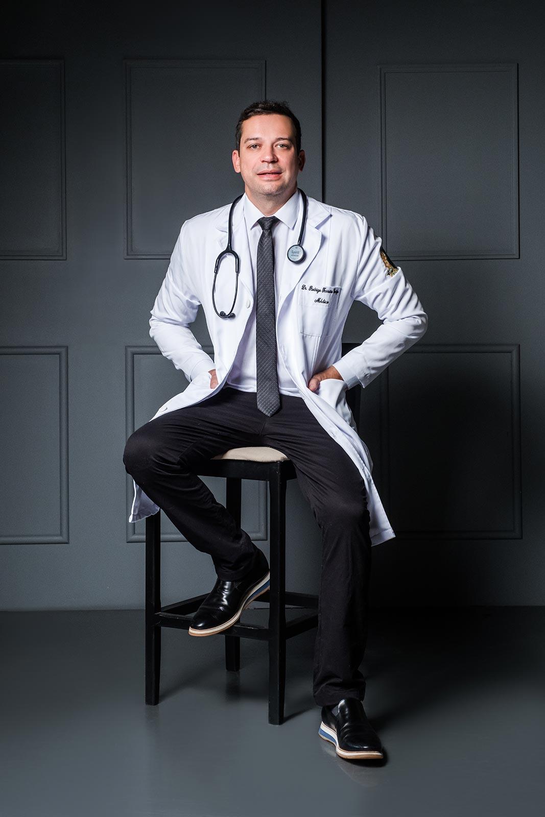 Dr. Rodrigo Gontijo - Clínico Geral com foco em Medicina Integrativa em Vitória e Vila Velha - Espírito Santo - ES